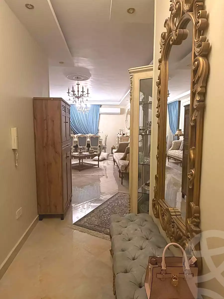 https://aqarmap.com.eg/en/listing/7275914-for-sale-cairo-el-sheikh-zayed-city-compounds-dr-msr