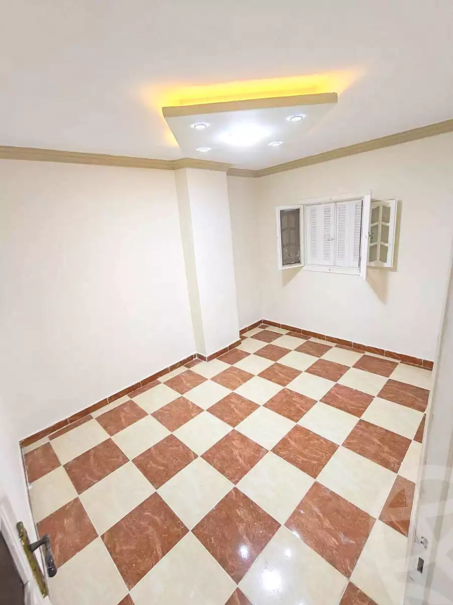 https://aqarmap.com.eg/en/listing/7275925-for-sale-alexandria-al-agamy-el-hanouvel-gabir-hafez-st