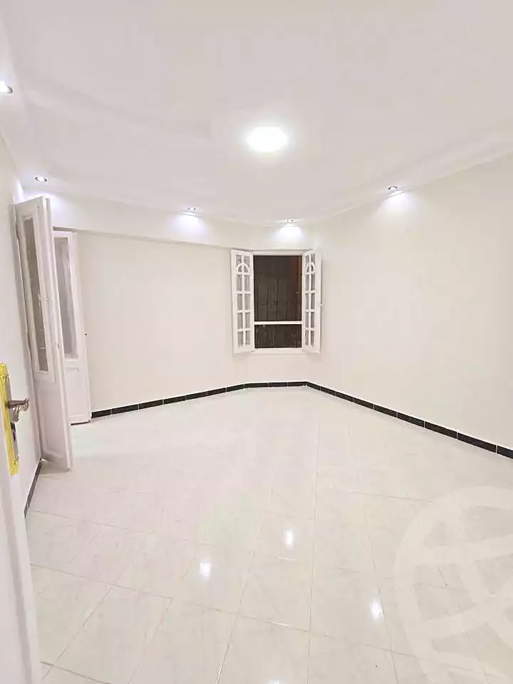 https://aqarmap.com.eg/ar/listing/7276751-for-sale-alexandria-al-agamy-shataa-el-nakheel