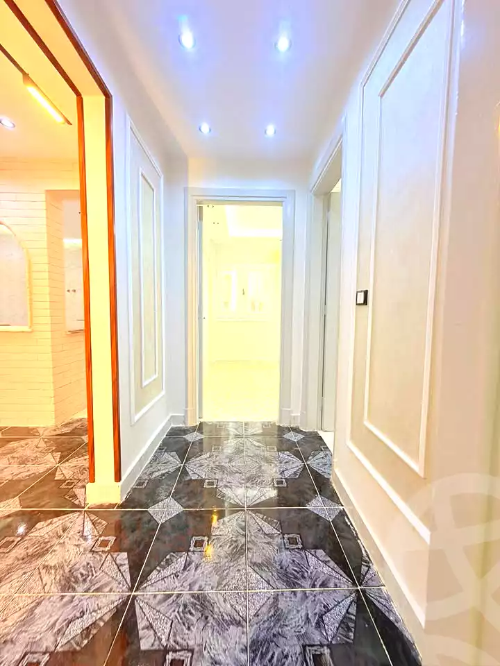 https://aqarmap.com.eg/ar/listing/7276760-for-sale-alexandria-al-agamy-shataa-el-nakheel