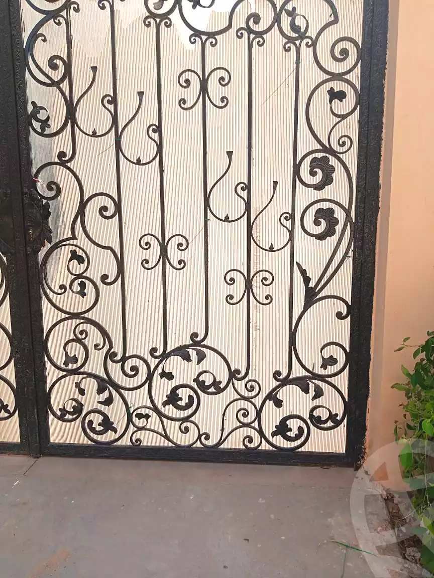 https://aqarmap.com.eg/en/listing/7276793-for-rent-alexandria-alexandria-marsa-matrouh-rd