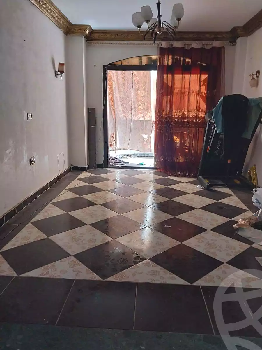 https://aqarmap.com.eg/ar/listing/7276878-for-rent-alexandria-al-agamy-lbytsh