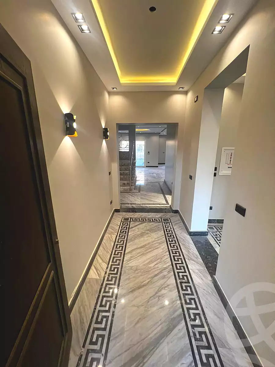 https://aqarmap.com.eg/ar/listing/7276912-for-sale-cairo-new-cairo-compounds-mivida-mivida-parcel