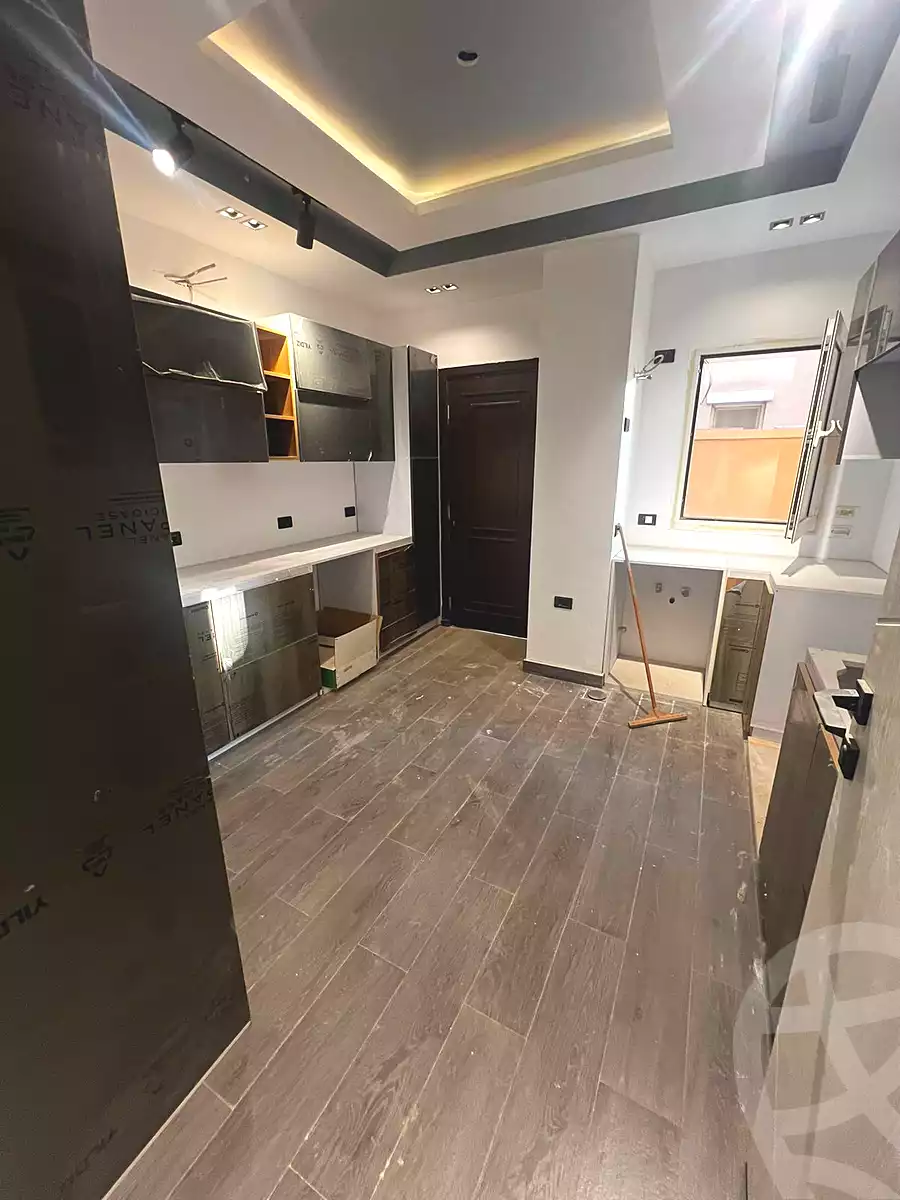 https://aqarmap.com.eg/ar/listing/7276912-for-sale-cairo-new-cairo-compounds-mivida-mivida-parcel