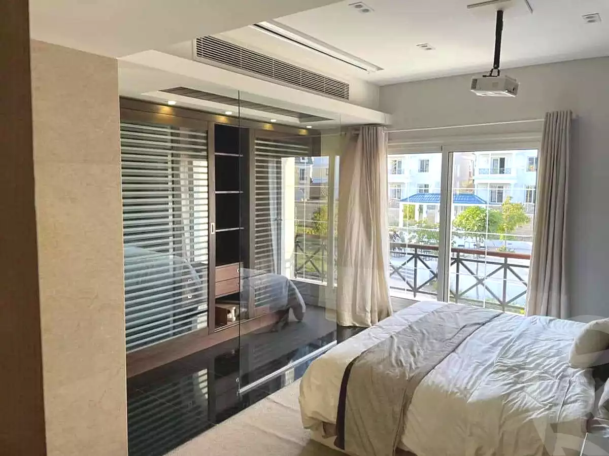 https://aqarmap.com.eg/ar/listing/7277317-for-sale-cairo-new-cairo-compounds-mountain-view1-1-compound