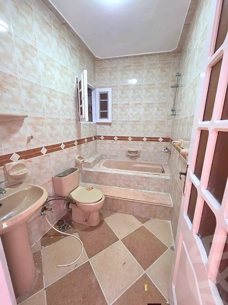 https://aqarmap.com.eg/en/listing/7277382-for-sale-alexandria-al-agamy-shataa-el-nakheel