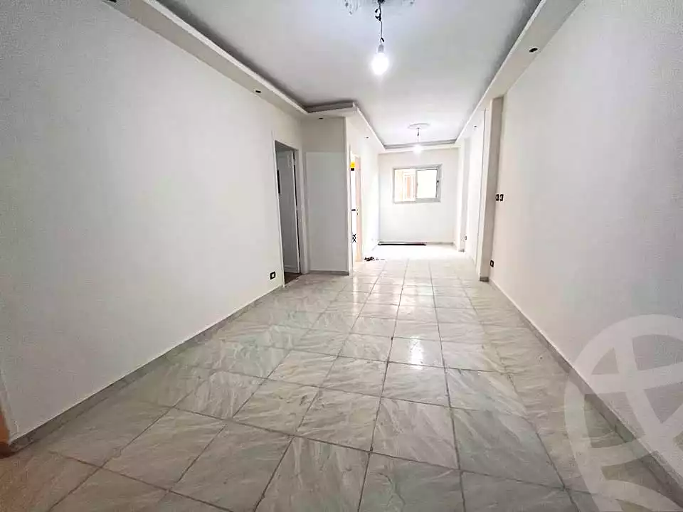 https://aqarmap.com.eg/en/listing/7277493-for-sale-alexandria-ganaklis