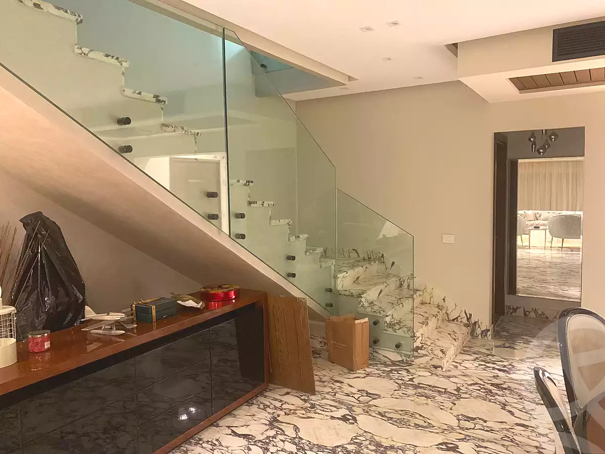 https://aqarmap.com.eg/ar/listing/7277522-for-sale-cairo-new-cairo-compounds-mountain-view1-1-compound