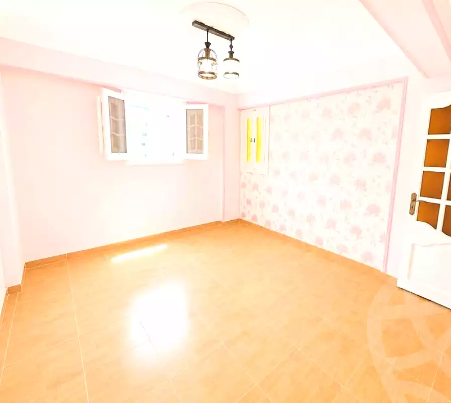 https://aqarmap.com.eg/ar/listing/7277640-for-sale-alexandria-camp-cesar-port-said-street