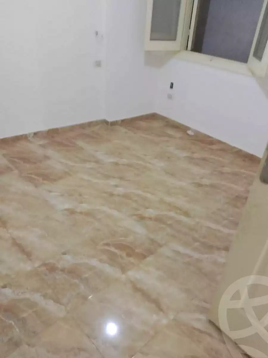 https://aqarmap.com.eg/ar/listing/7277856-for-sale-alexandria-sydy-bshr-sydy-bshr-bhry-mohammed-youssef-ghaly-st
