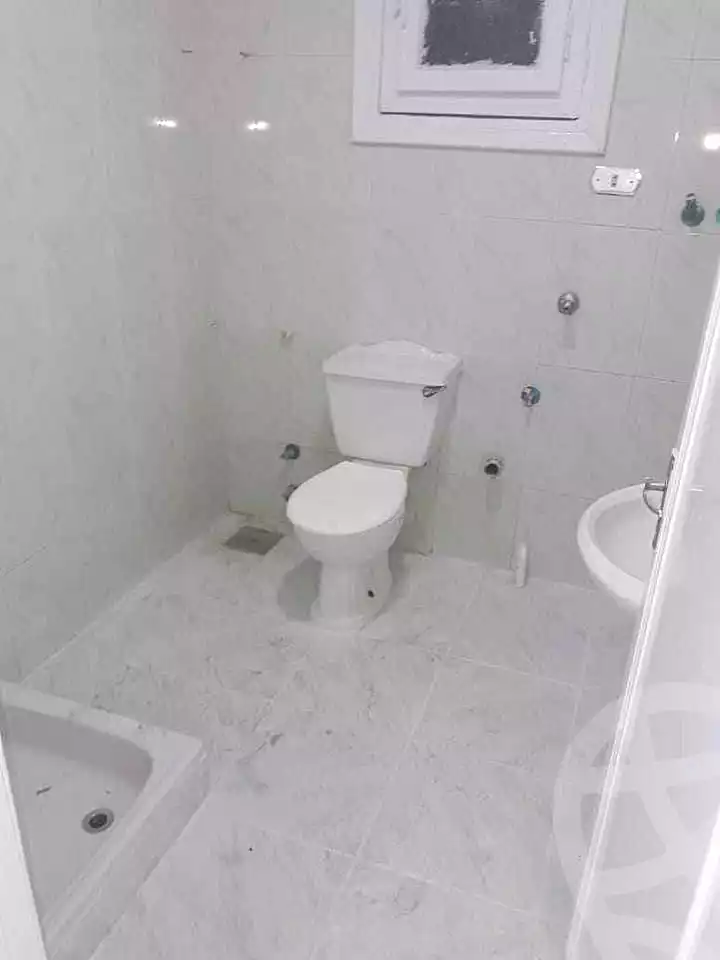 https://aqarmap.com.eg/ar/listing/7277882-for-sale-alexandria-al-agamy-shataa-el-nakheel