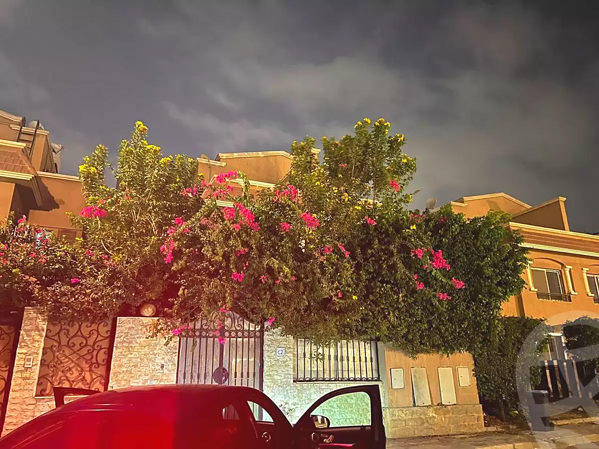 https://aqarmap.com.eg/ar/listing/7278265-for-rent-cairo-new-cairo-compounds-mena-residence