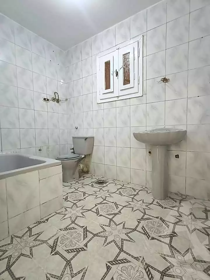 https://aqarmap.com.eg/en/listing/7278286-for-sale-alexandria-al-agamy-shataa-el-nakheel