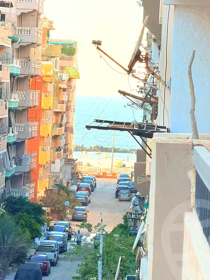 https://aqarmap.com.eg/ar/listing/7278458-for-sale-alexandria-al-agamy-shataa-el-nakheel