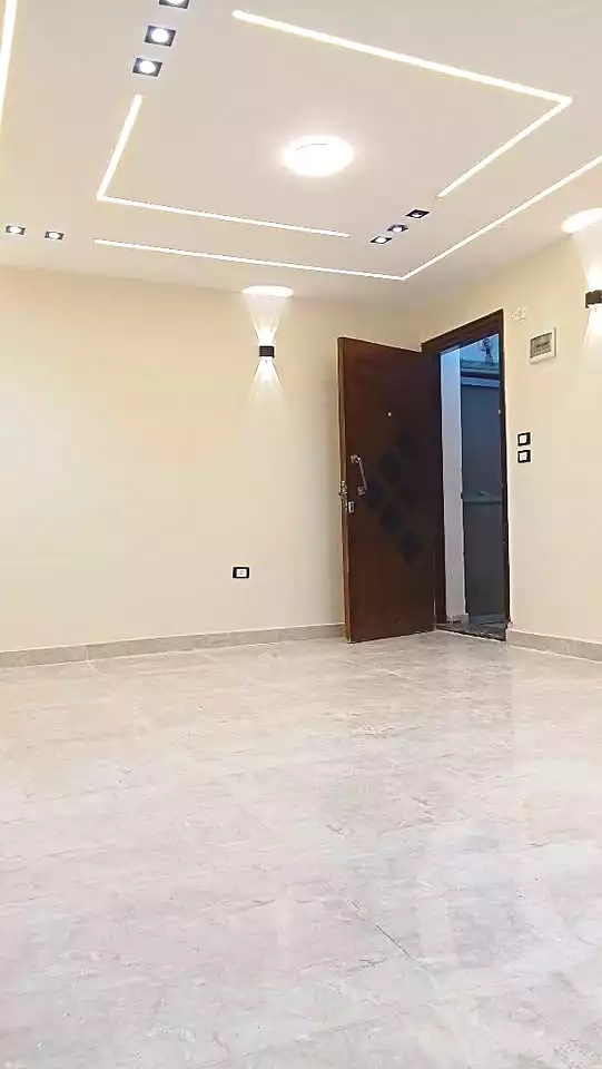 https://aqarmap.com.eg/ar/listing/7278480-for-sale-alexandria-al-agamy-lbytsh-shahr-al-assal-st