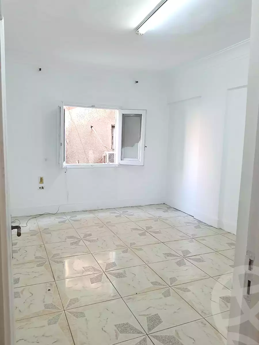 https://aqarmap.com.eg/ar/listing/7278650-for-sale-cairo-el-maadi-saqr-quraish-sakr-kourish-buildings