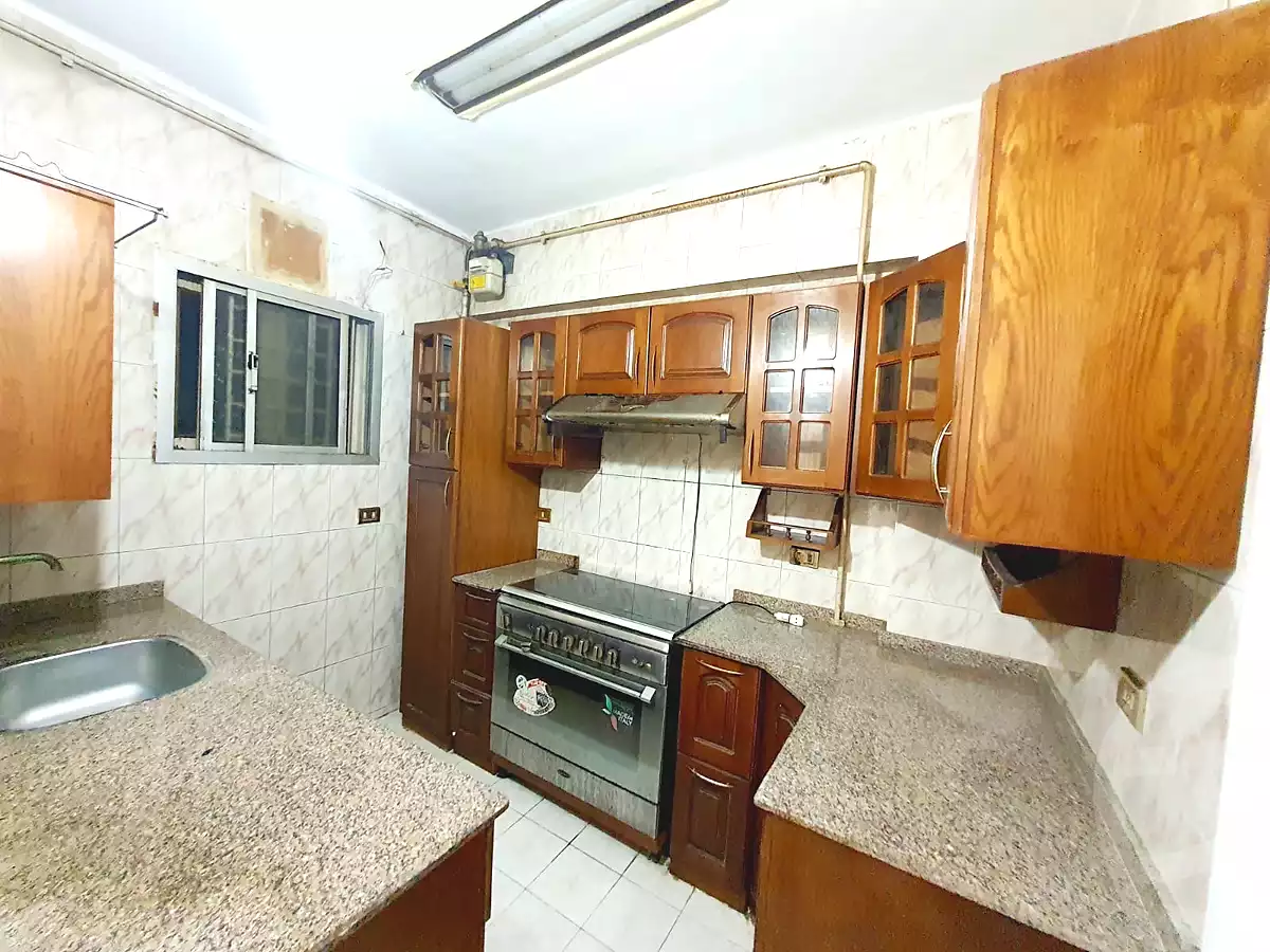 https://aqarmap.com.eg/ar/listing/7278650-for-sale-cairo-el-maadi-saqr-quraish-sakr-kourish-buildings