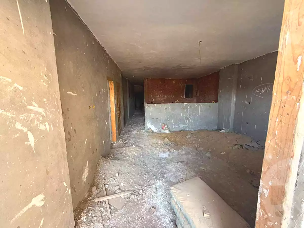 https://aqarmap.com.eg/ar/listing/7278912-for-sale-cairo-helwan-hadayek-helwan-el-khashab-canal