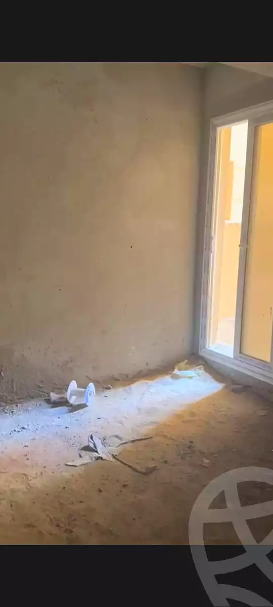 https://aqarmap.com.eg/en/listing/7278935-for-sale-cairo-new-cairo-compounds-loaloat-new-cairo