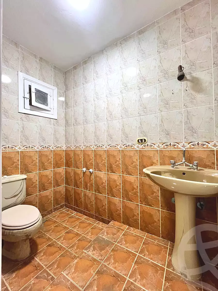 https://aqarmap.com.eg/en/listing/7278945-for-sale-alexandria-al-agamy-shataa-el-nakheel