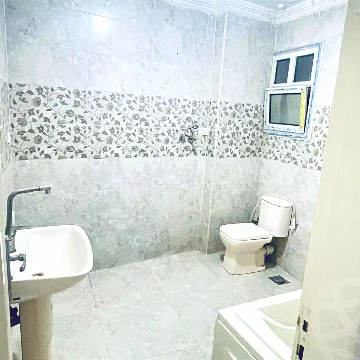 https://aqarmap.com.eg/ar/listing/7279418-for-rent-cairo-faisal-el-tawabeq