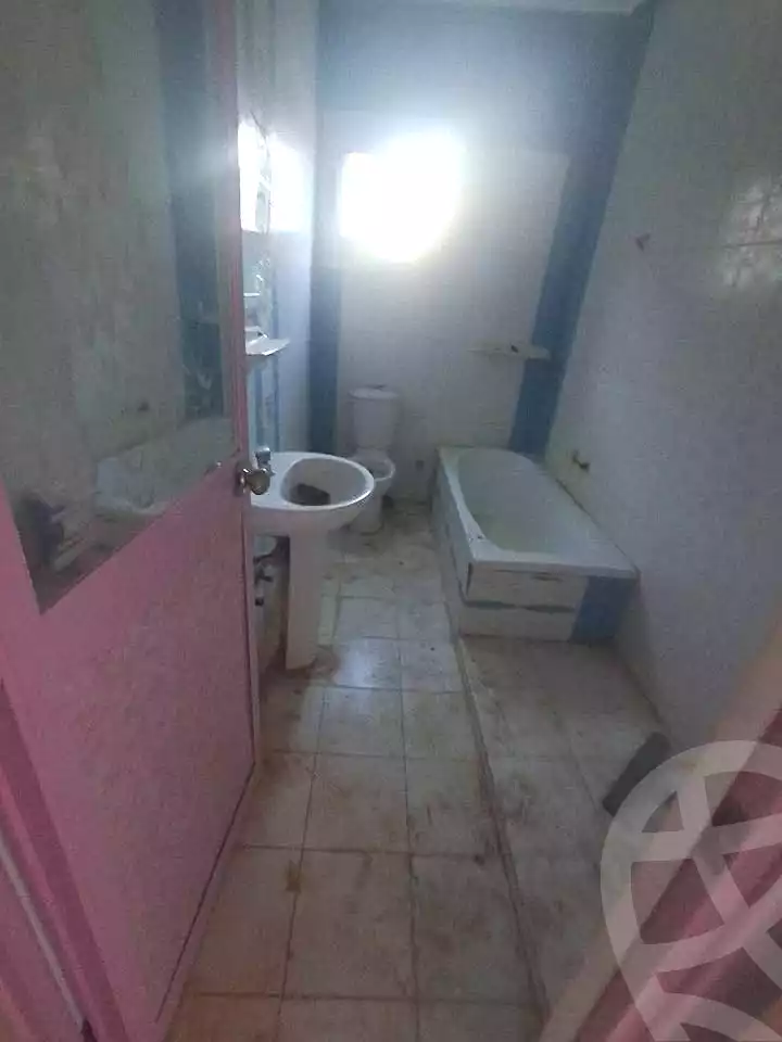 https://aqarmap.com.eg/ar/listing/7279547-for-sale-alexandria-al-agamy-lbytsh-al-samalehy-2-st