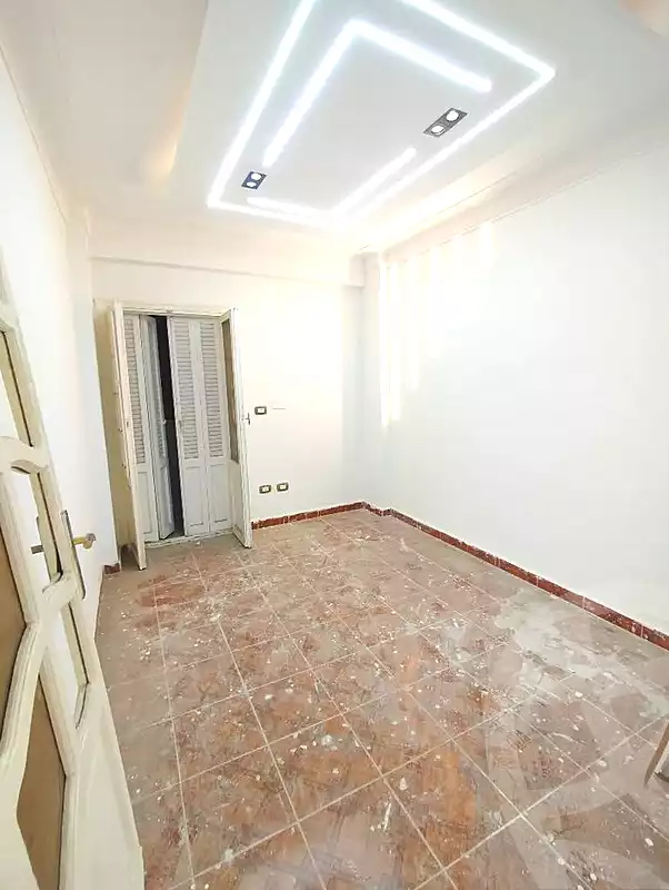https://aqarmap.com.eg/en/listing/7279767-for-sale-alexandria-lsywf-el-falki