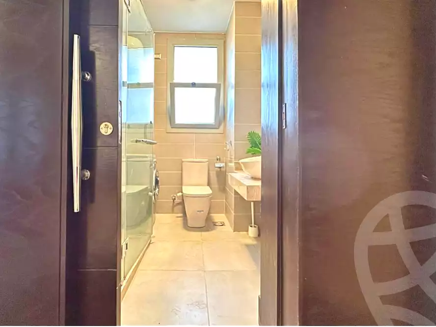 https://aqarmap.com.eg/ar/listing/7028558-for-rent-cairo-new-cairo-compounds-kmbwnd-fyldj-jyt-blm-hylz