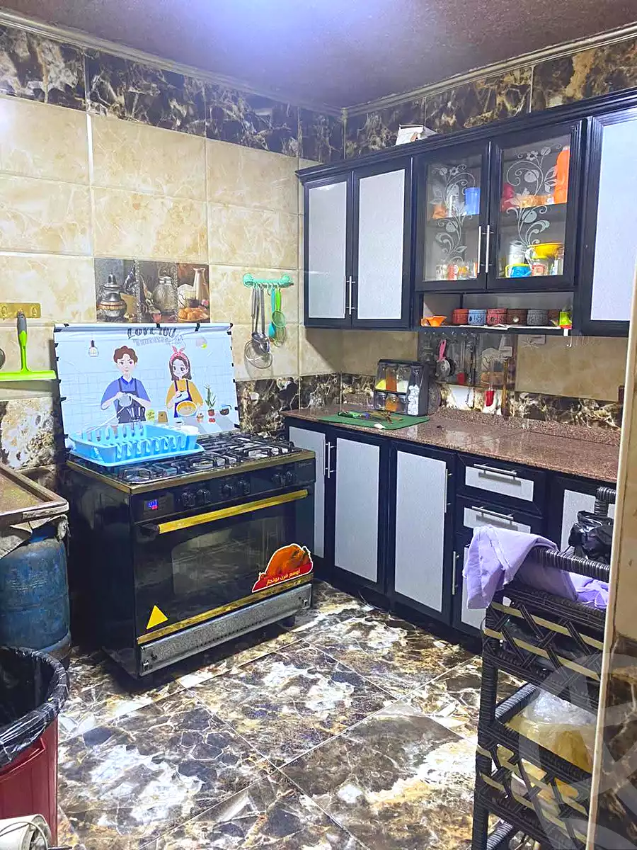 https://aqarmap.com.eg/en/listing/7280005-for-sale-cairo-helwan-el-shareaa-el-sharby-st