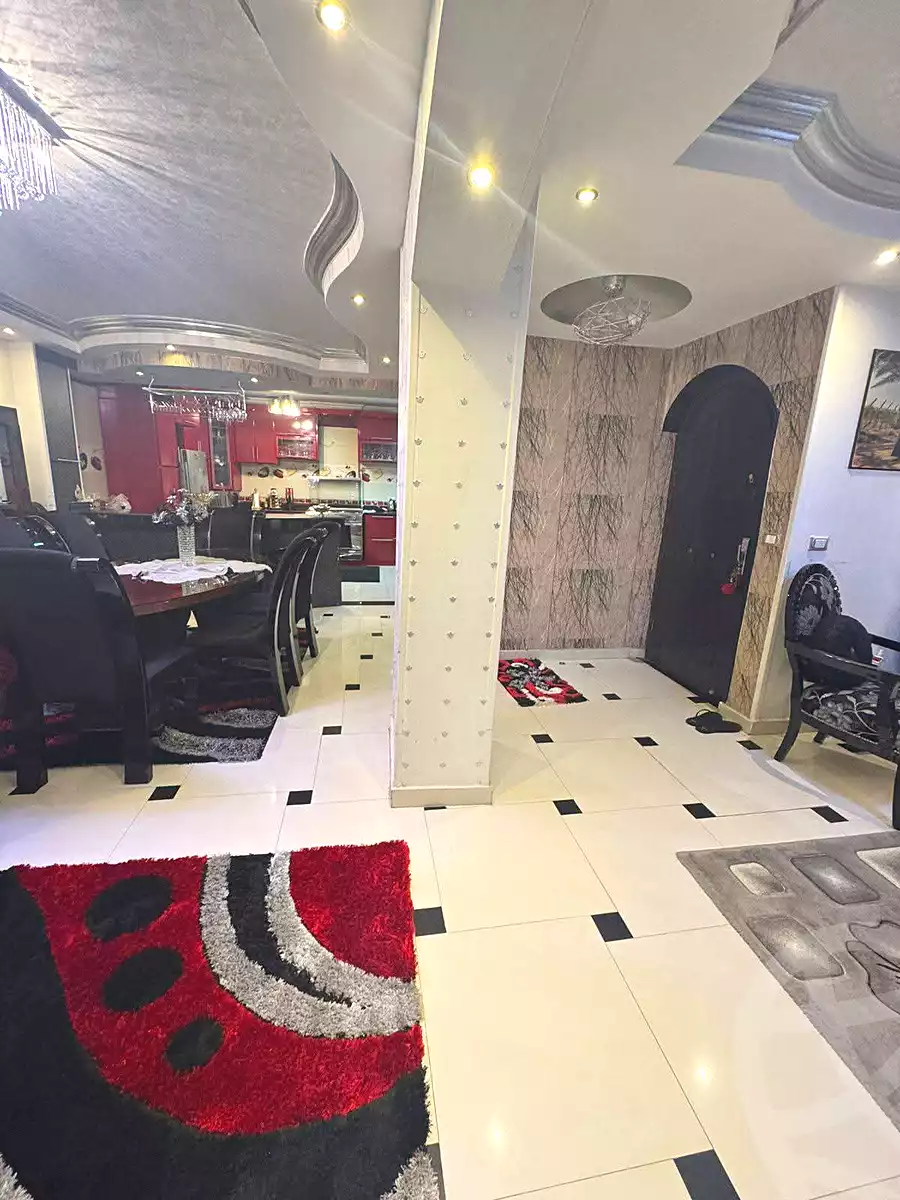 https://aqarmap.com.eg/ar/listing/7280009-for-sale-cairo-shoubra-ltr-lbwlqy