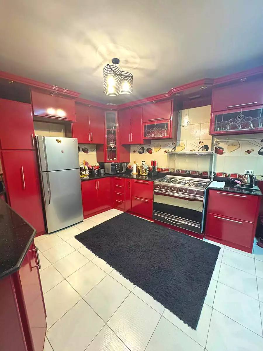 https://aqarmap.com.eg/ar/listing/7280009-for-sale-cairo-shoubra-ltr-lbwlqy