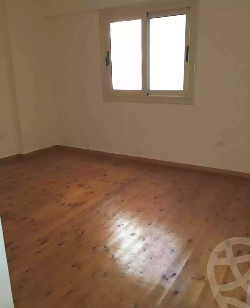 https://aqarmap.com.eg/en/listing/7280418-for-rent-alexandria-kafr-abdo