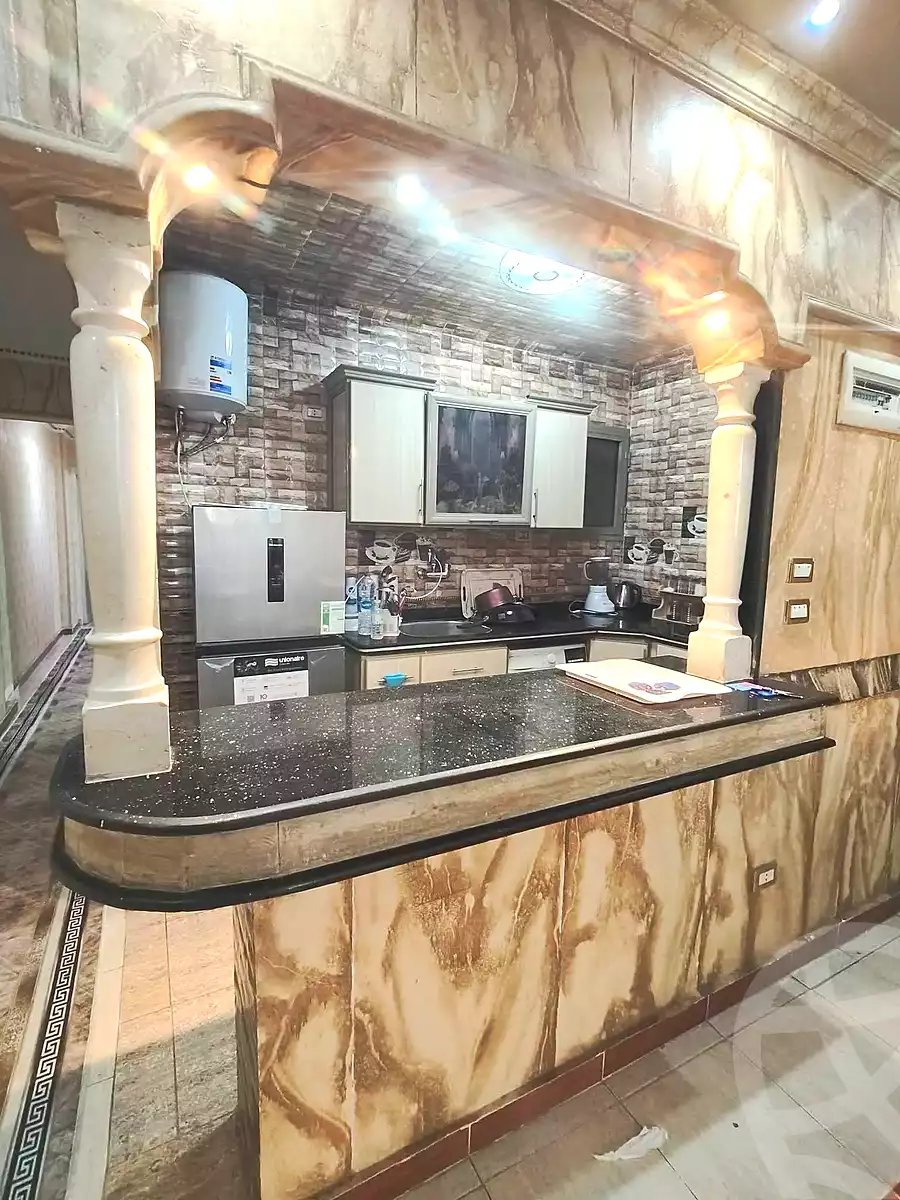 https://aqarmap.com.eg/en/listing/7280522-for-sale-alexandria-sydy-bshr-sydy-bshr-bhry-mohamed-el-srafi-st.