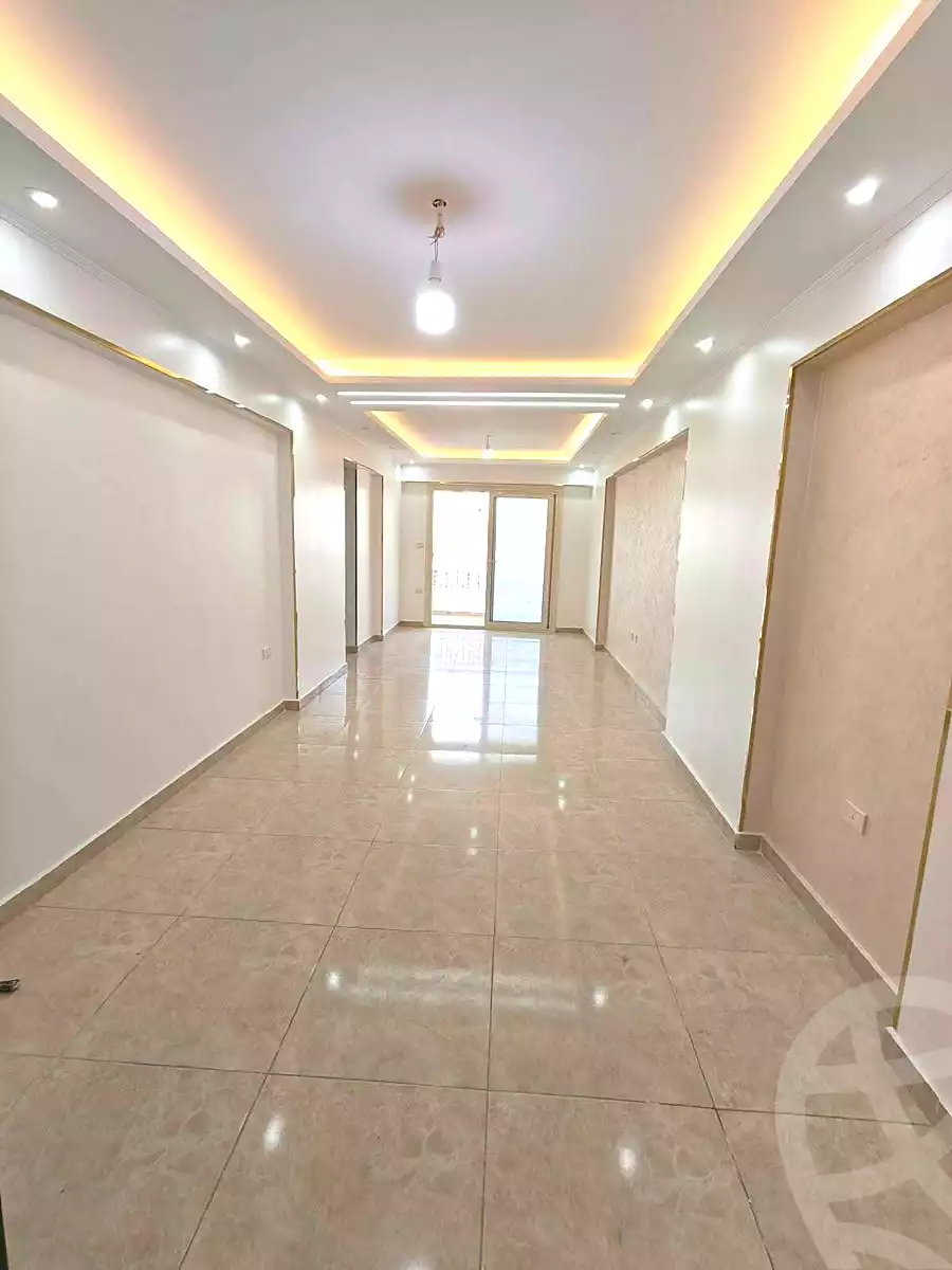 https://aqarmap.com.eg/ar/listing/7280631-for-sale-alexandria-el-asafra-l-sfr-bhry