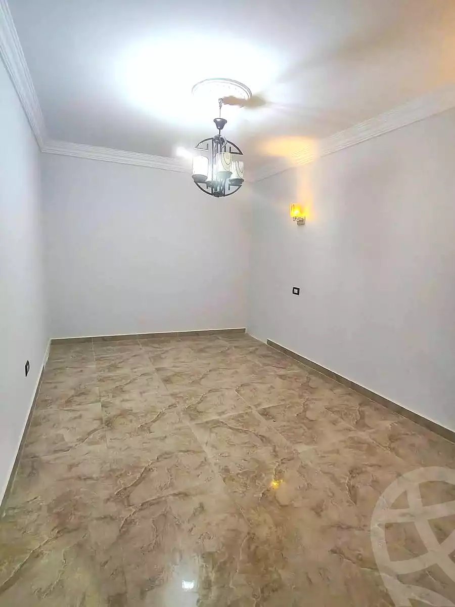 https://aqarmap.com.eg/ar/listing/7280806-for-sale-alexandria-miami-mahmoud-el-isawy-st