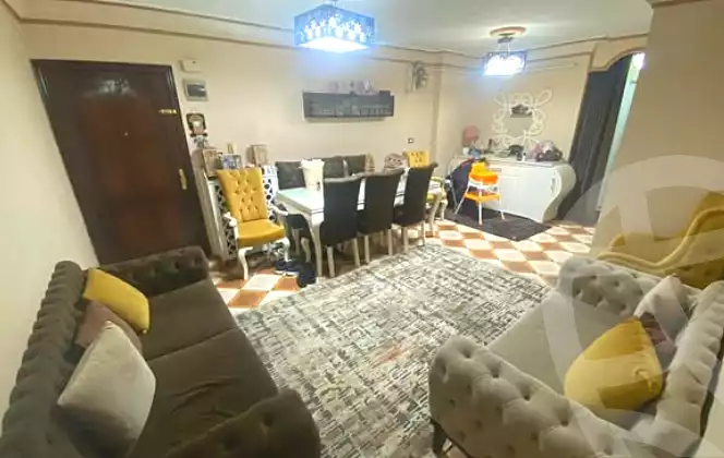 https://aqarmap.com.eg/en/listing/7280809-for-sale-alexandria-lauran