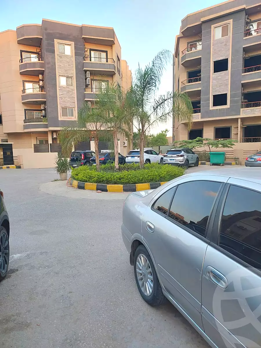 https://aqarmap.com.eg/ar/listing/7280954-for-sale-cairo-new-cairo-compounds-sephora-heights