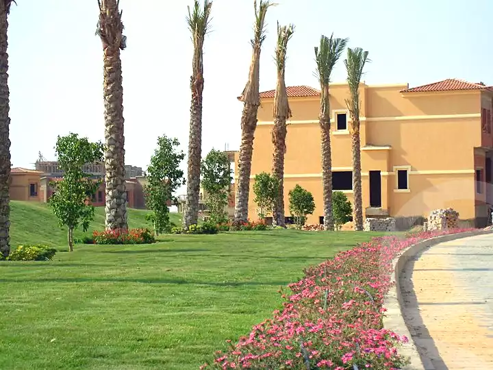 https://aqarmap.com.eg/ar/listing/7281253-for-sale-cairo-new-cairo-compounds-kattameya-gardens