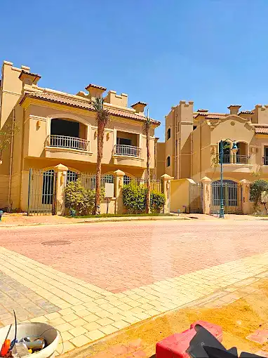 https://aqarmap.com.eg/ar/listing/7281335-for-sale-cairo-el-shorouk-compounds-el-patio-prime