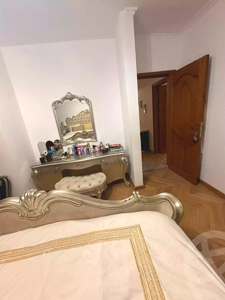 https://aqarmap.com.eg/en/listing/7281528-for-sale-cairo-el-sheikh-zayed-city-mntq-fr-y-bmdyn-lshykh-zyd