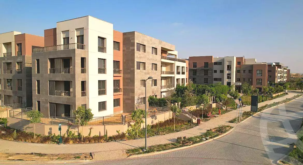 https://aqarmap.com.eg/ar/listing/7281664-for-sale-cairo-new-cairo-compounds-district-5-the-plateau-district-5