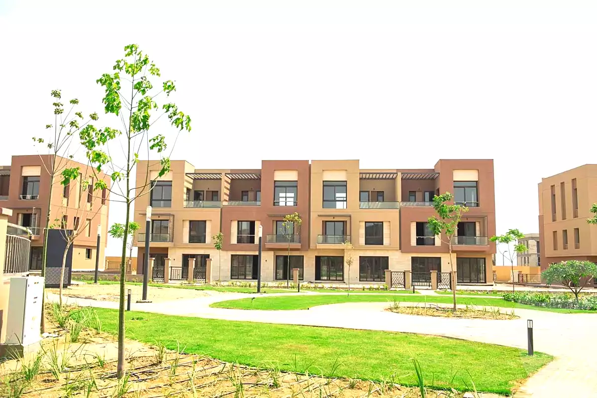 https://aqarmap.com.eg/ar/listing/7281753-for-sale-cairo-new-cairo-compounds-district-5-d-park-district-5-compound-marakez