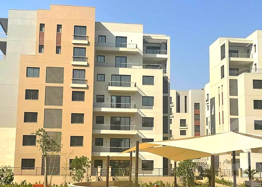 https://aqarmap.com.eg/en/listing/7281758-for-sale-cairo-new-cairo-compounds-district-5-the-plateau-district-5