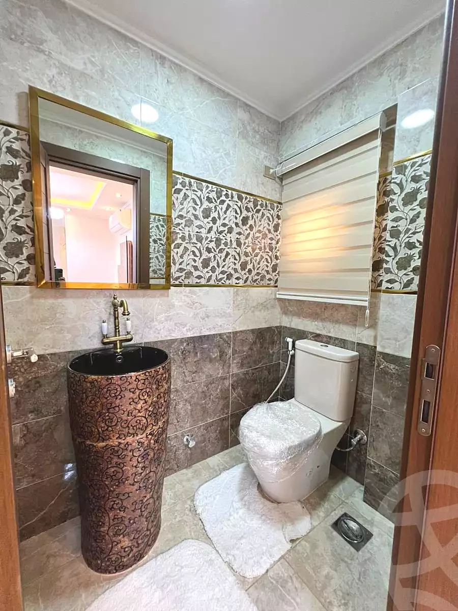https://aqarmap.com.eg/en/listing/7281812-for-sale-cairo-new-cairo-compounds-mwrd-fq-llttwyr