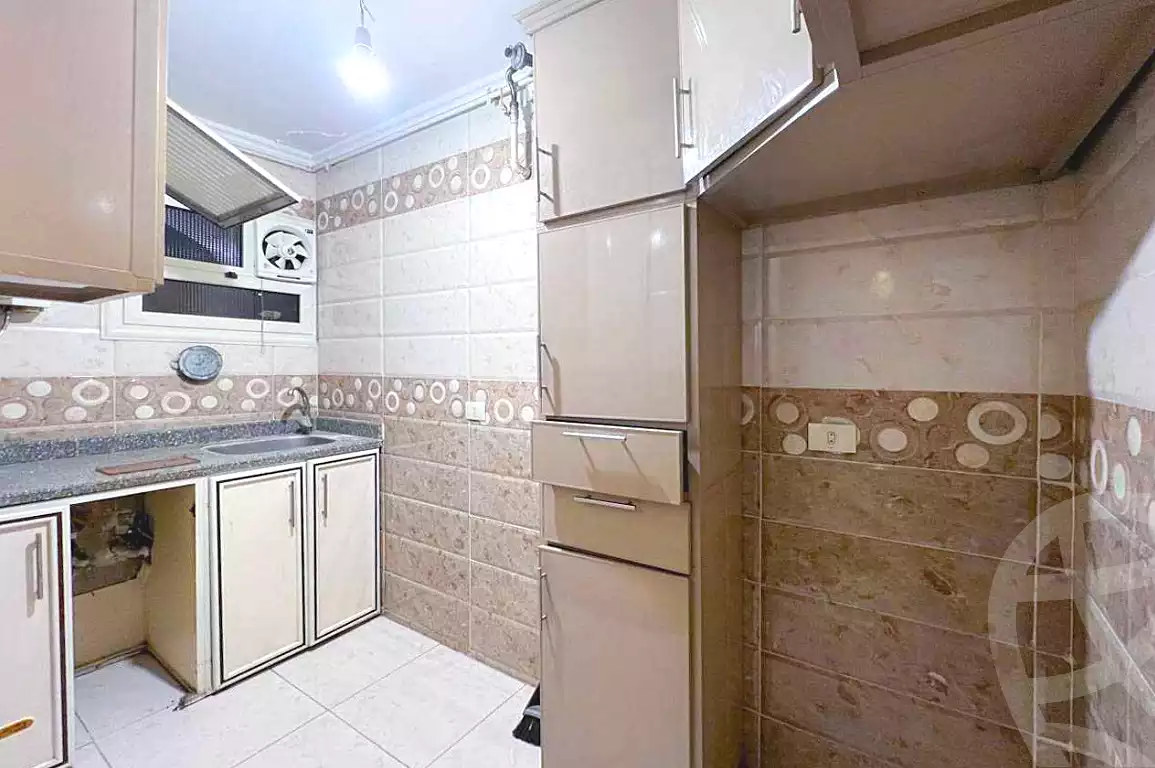 https://aqarmap.com.eg/ar/listing/7282081-for-sale-alexandria-el-asafra-l-sfr-bhry-atlas-st