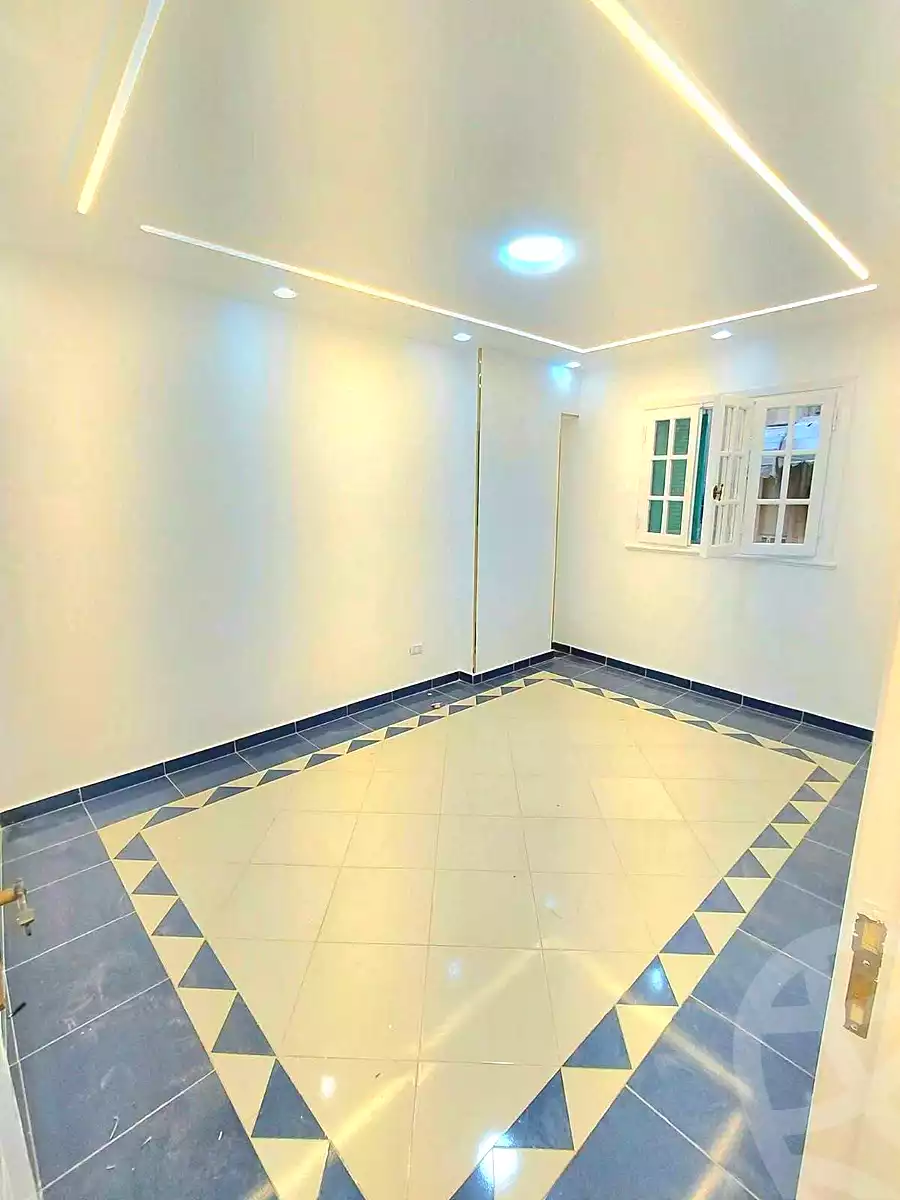 https://aqarmap.com.eg/en/listing/7282267-for-sale-alexandria-sydy-bshr-sydy-bshr-bhry-shr-khld-bn-lwlyd
