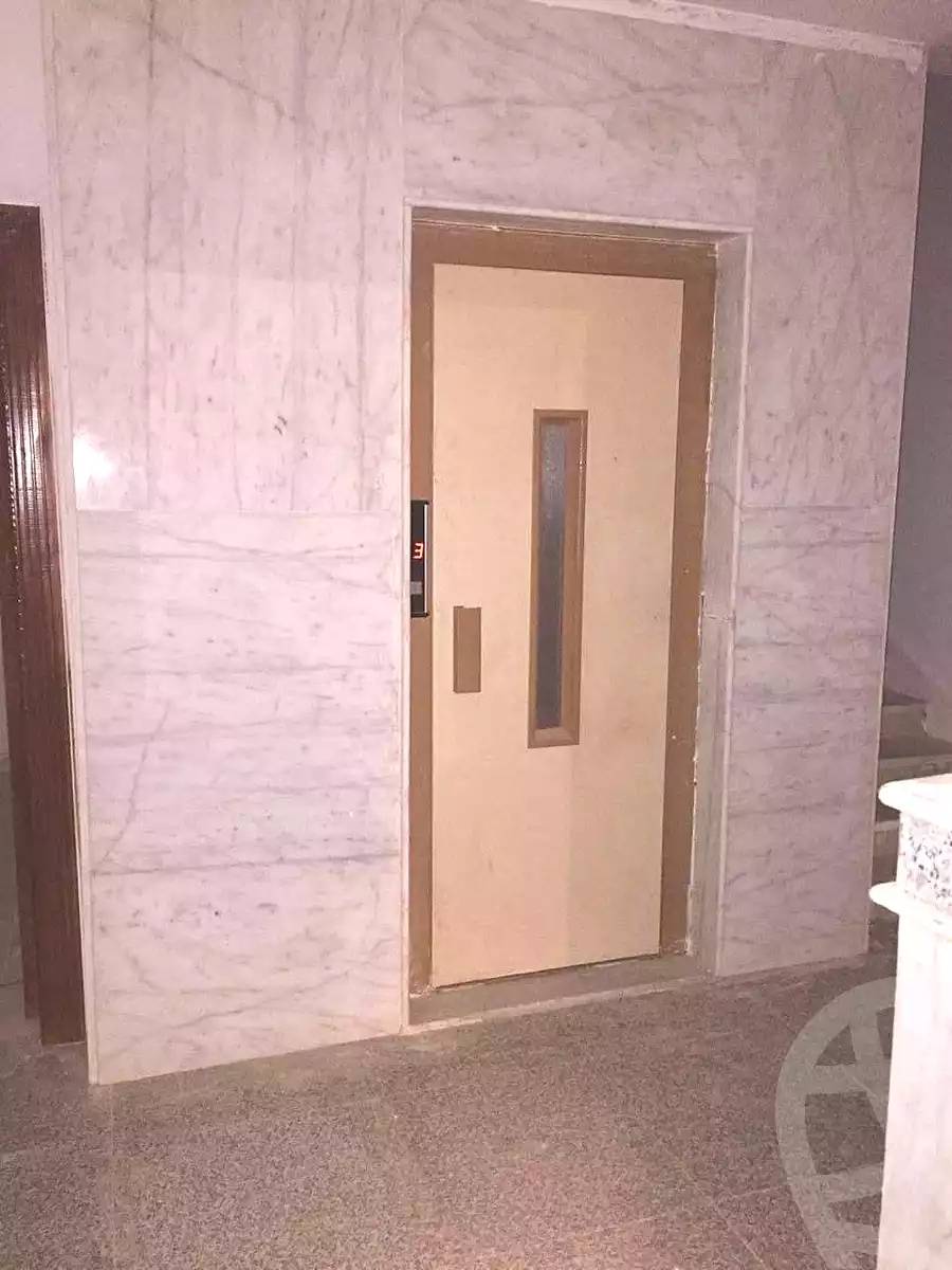 https://aqarmap.com.eg/ar/listing/7282288-for-sale-marsa-matruh-marsa-matrouh-city-bab-el-bahr-beach