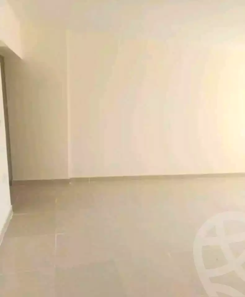 https://aqarmap.com.eg/ar/listing/7282296-for-sale-cairo-new-cairo-compounds-kemet-compound