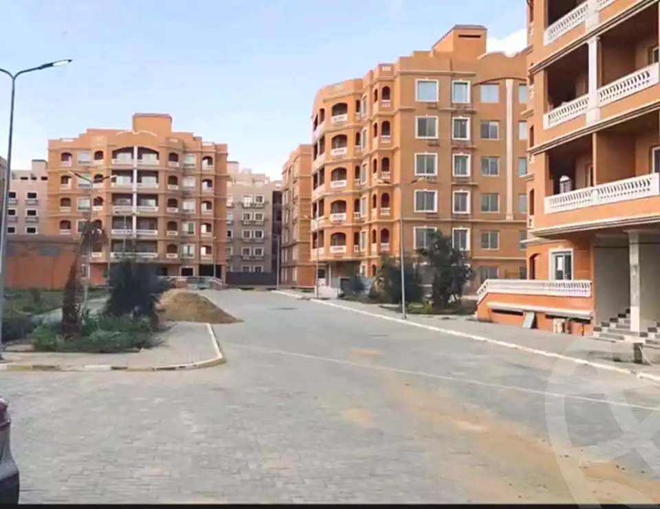https://aqarmap.com.eg/ar/listing/7282296-for-sale-cairo-new-cairo-compounds-kemet-compound