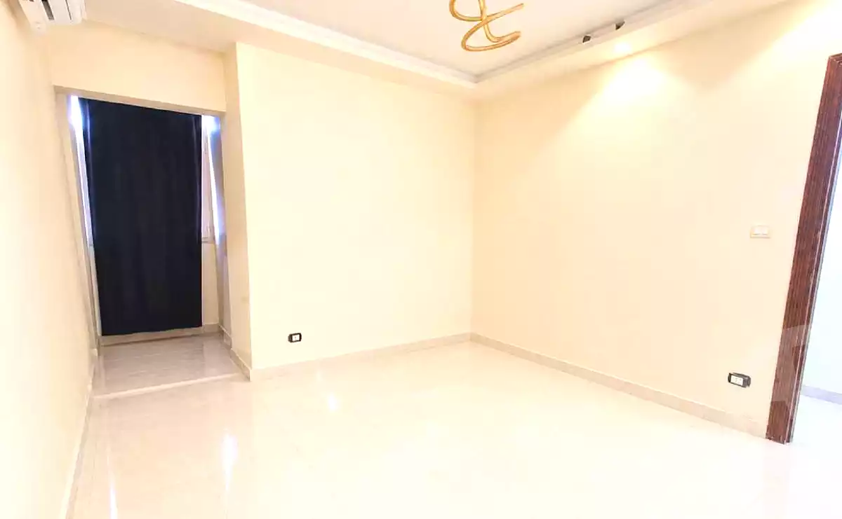 https://aqarmap.com.eg/ar/listing/7282321-for-sale-alexandria-moharram-bey